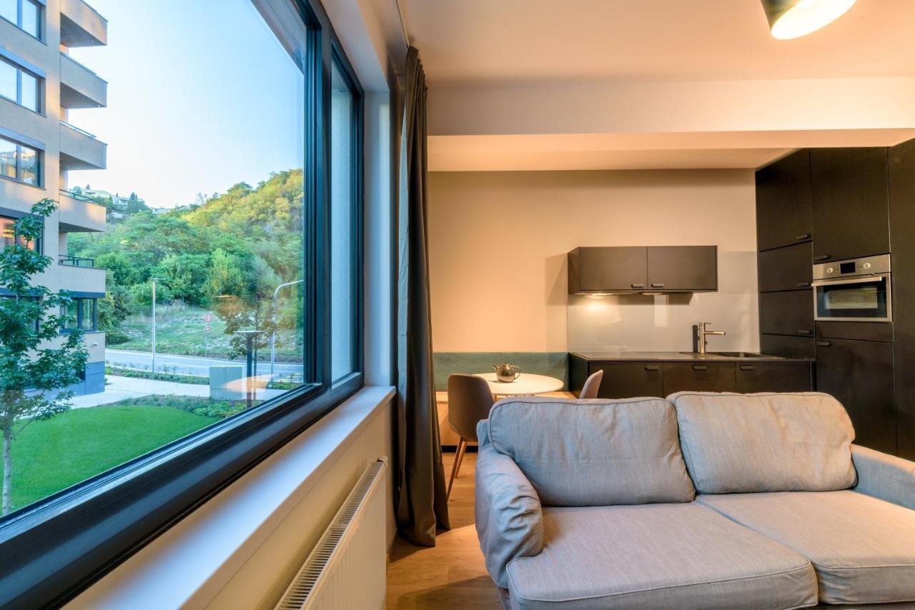 Bratislava Center, River Front, Private Parking Included Exteriör bild
